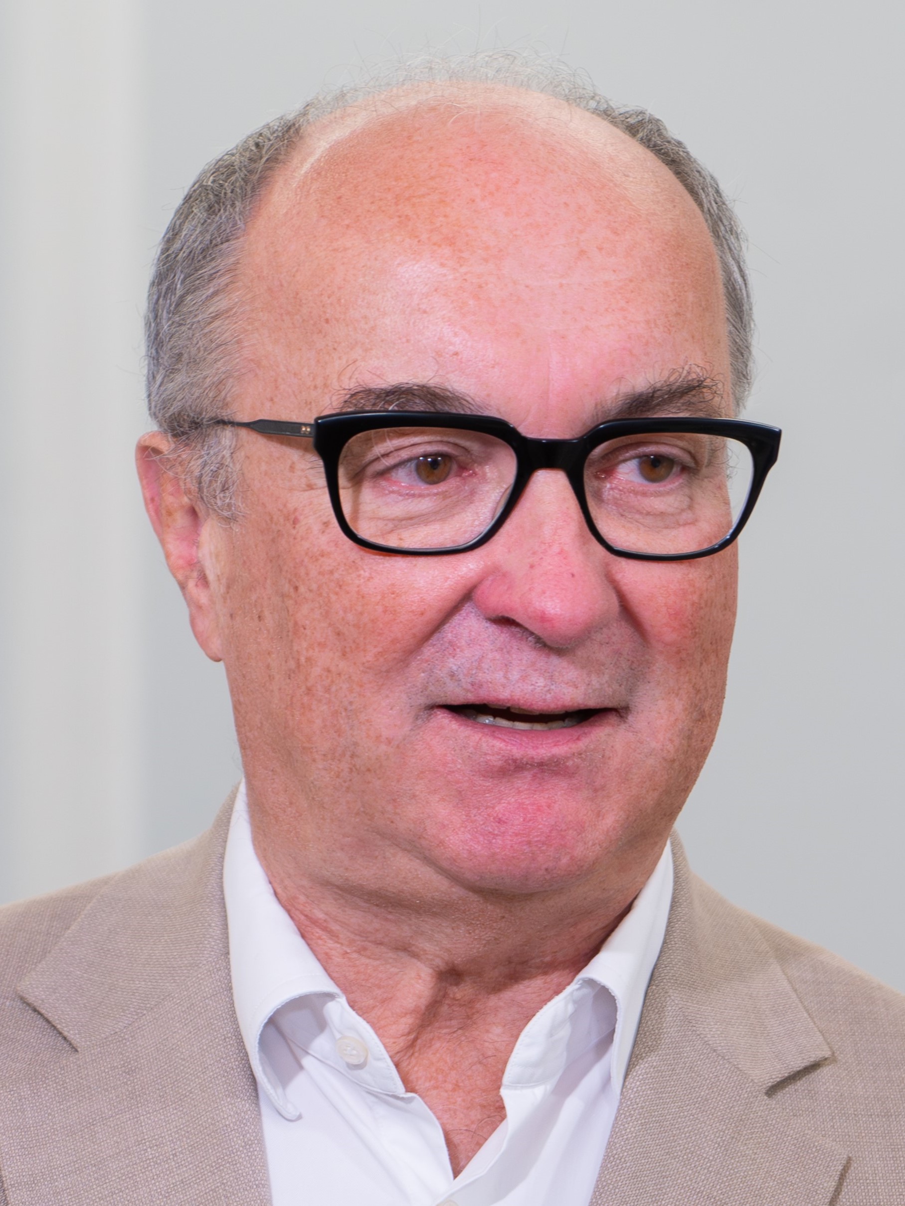 Zawieszenie Dialogu: USA Przerywają Kontakty z Marszałkiem Sejmu Włodzimierzem Czarzastym