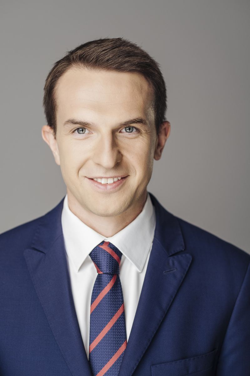 Kontrowersje wokół wyboru sponsora technicznego polskiej reprezentacji olimpijskiej – krytyka Adama Szłapki