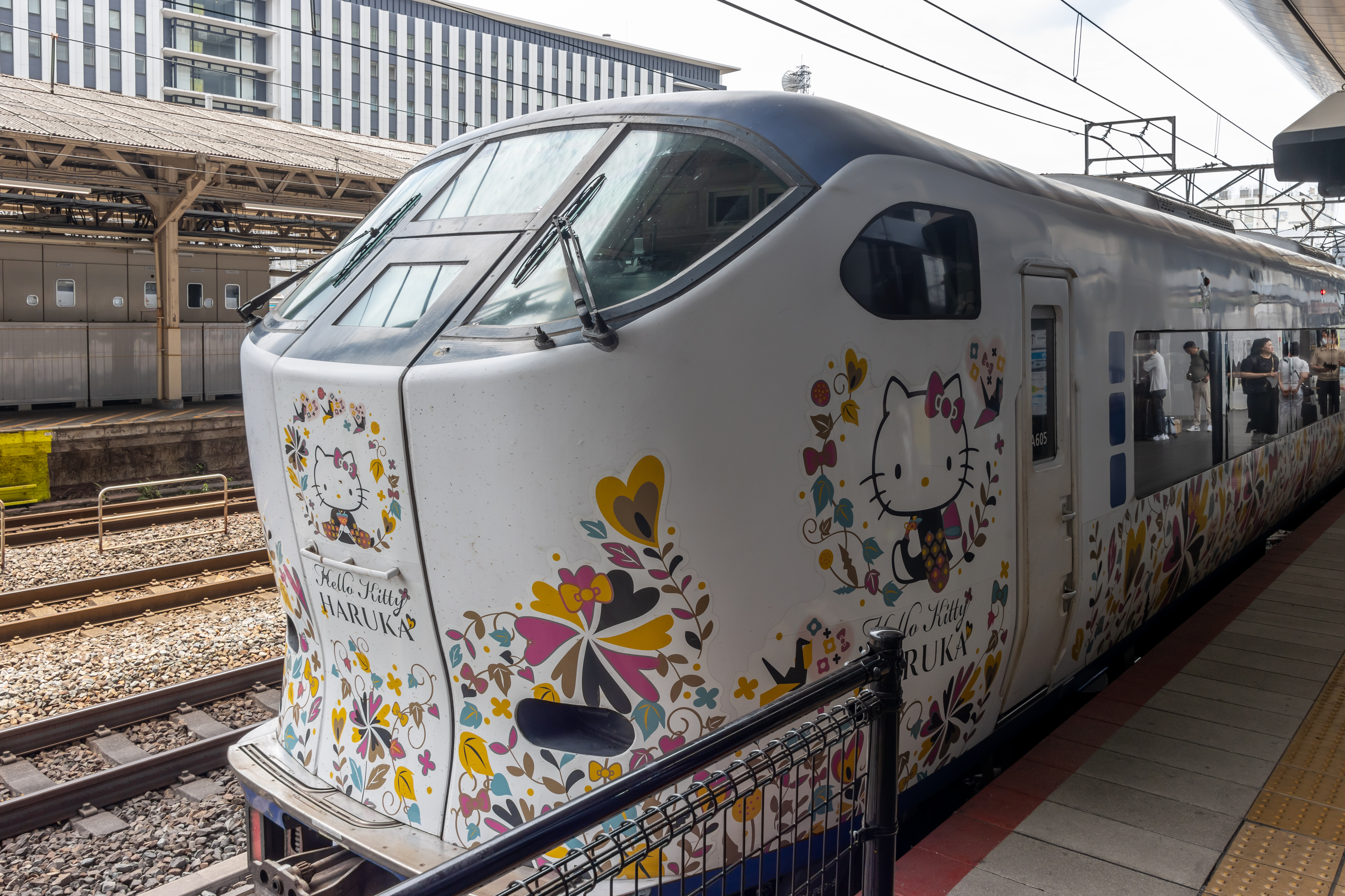 Koniec Ery: Yuko Yamaguchi Odchodzi z Sanrio, Rozpoczynając Nową Rewolucję w Świecie Hello Kitty