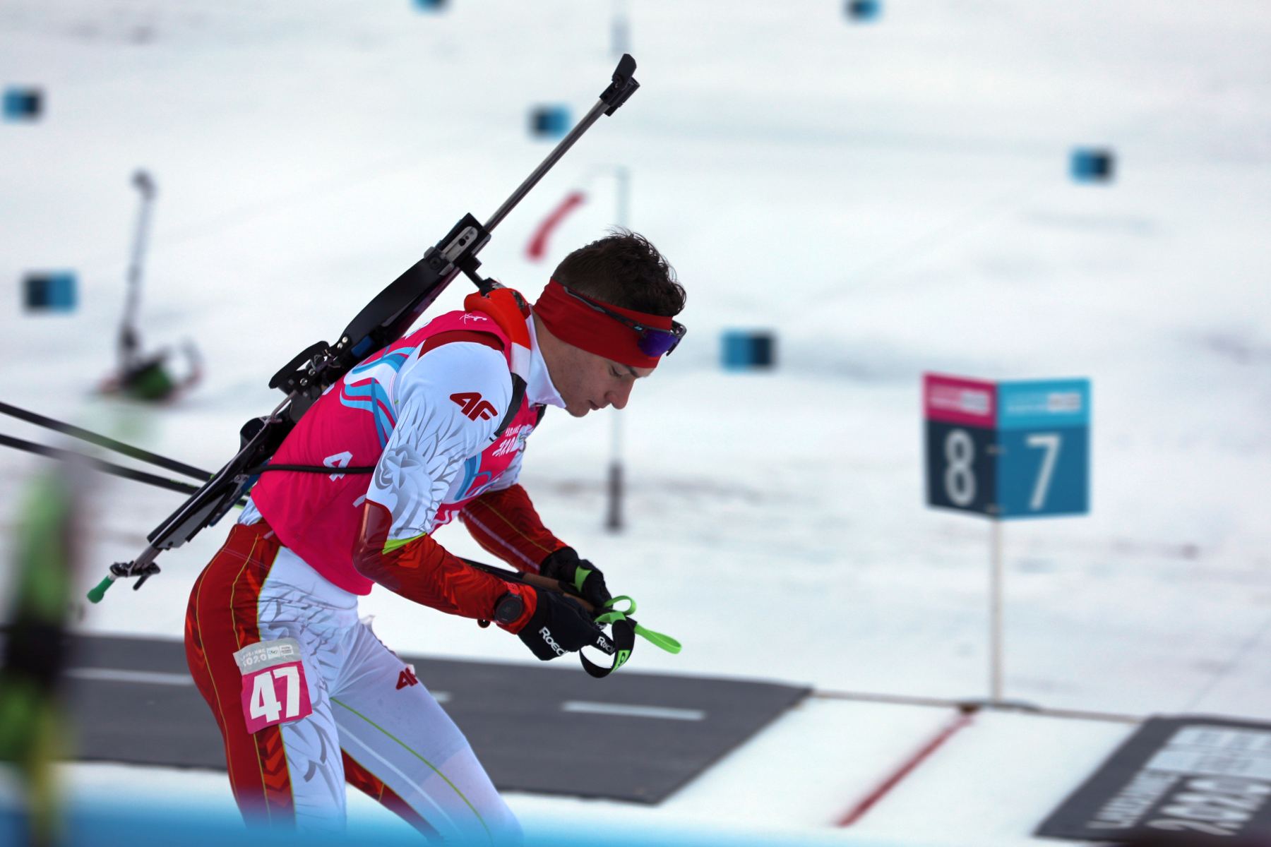 Jan Guńka w Biegu Pościgowym! Sensacyjny Start Polskiego Biathlonisty na Igrzyskach Olimpijskich w Anterselwie