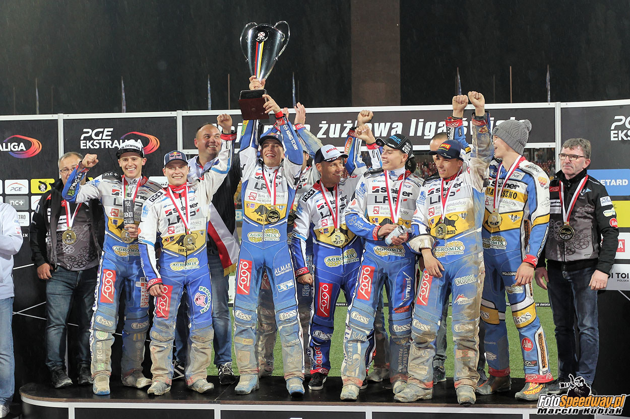 Dominik Kubera w Zielonej Górze: Nowy rozdział w karierze i ambicje Falubazu