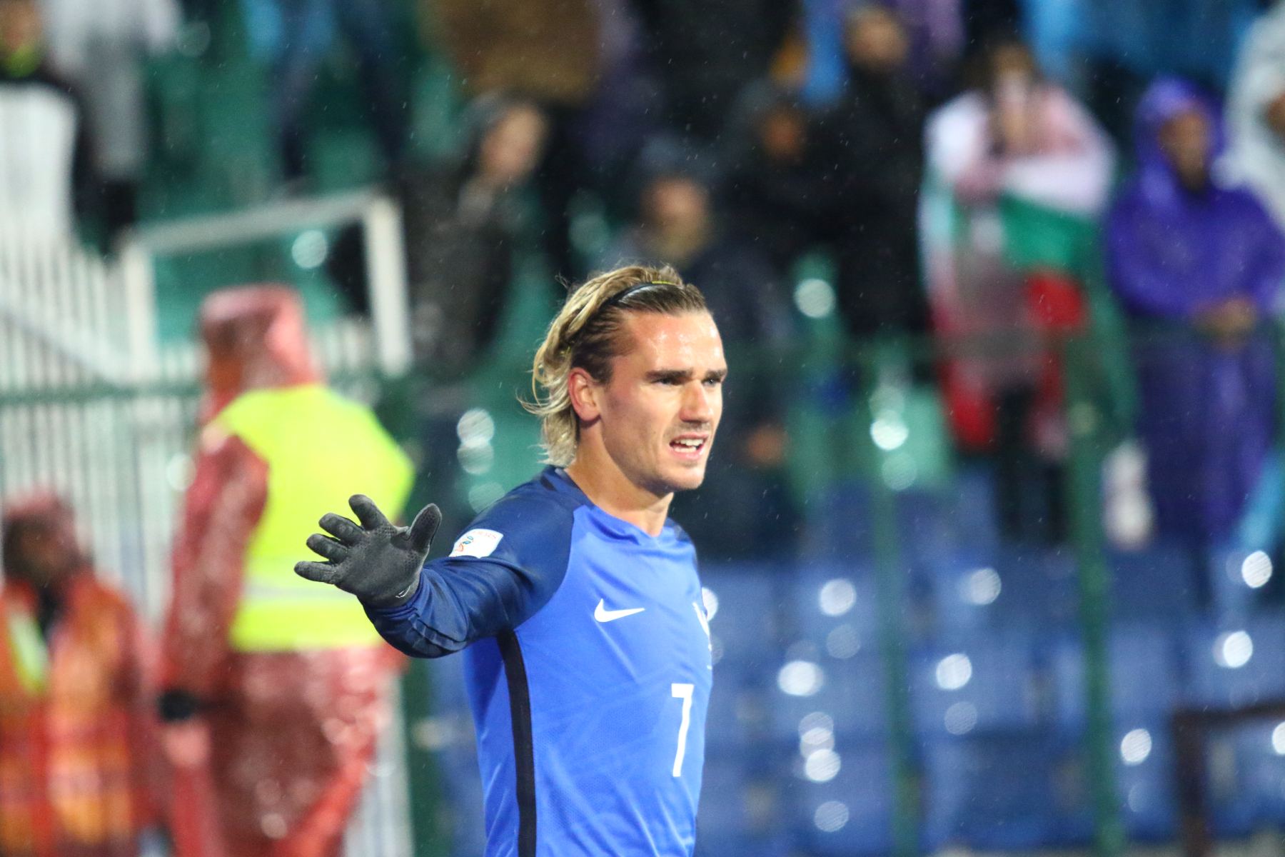 Sensacyjny Zwrot Akcji w Lidze Mistrzów! Upadek znanego piłkarza w Finale