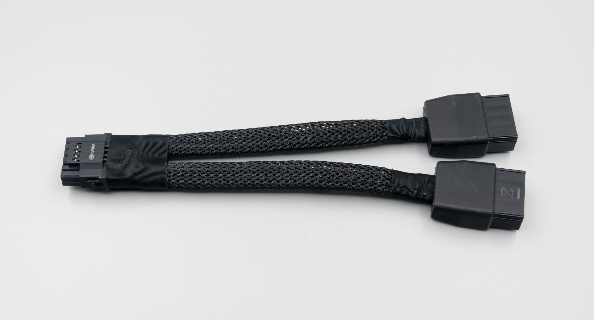 Nvidia osiąga rekordowe wyniki finansowe, rozwiewając obawy o bańkę AI