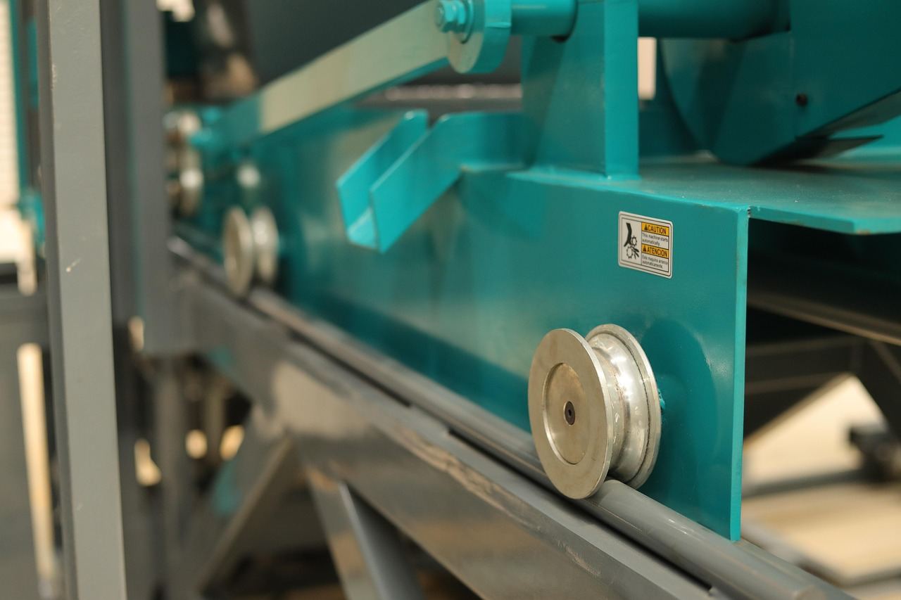 Fabryka “Pszczółka” w Lublinie Rozważa Produkcję Żywności Energetycznej dla NATO – Analiza Strategiczna