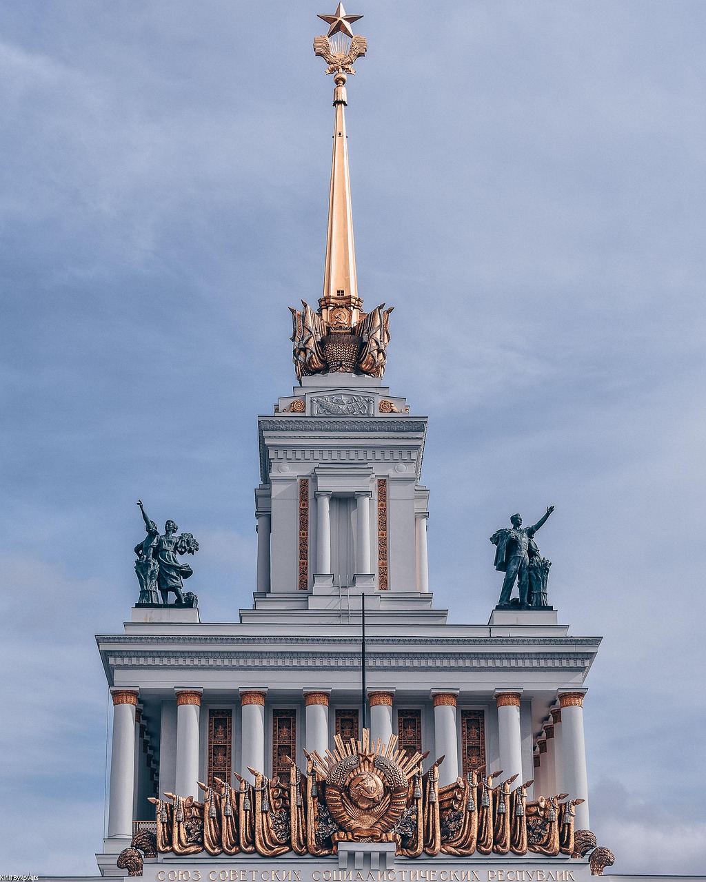 PRL w Pigułce: Czy Pamiętasz, Jak Żyło Się Wtedy? Sprawdź Się w Nowym Quiz.!