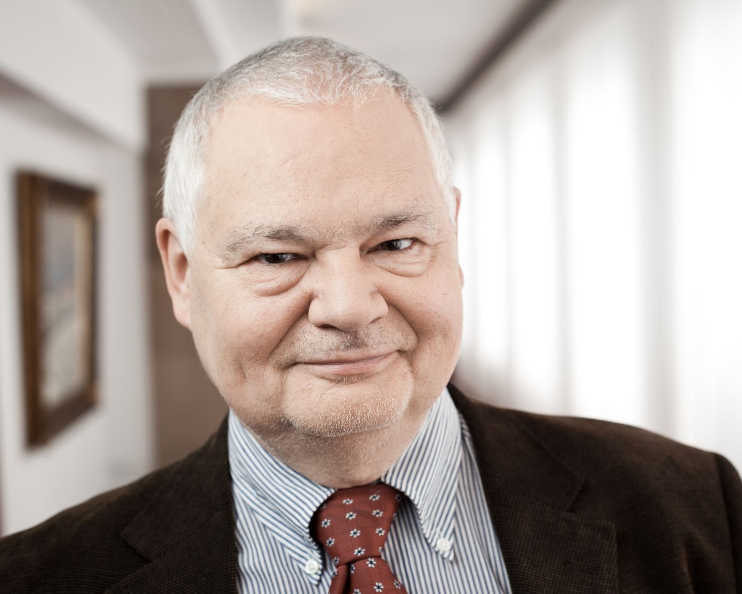 NBP Rozważa Finansowanie Zbrojeń – Analiza Alternatywy dla Programu SAFE