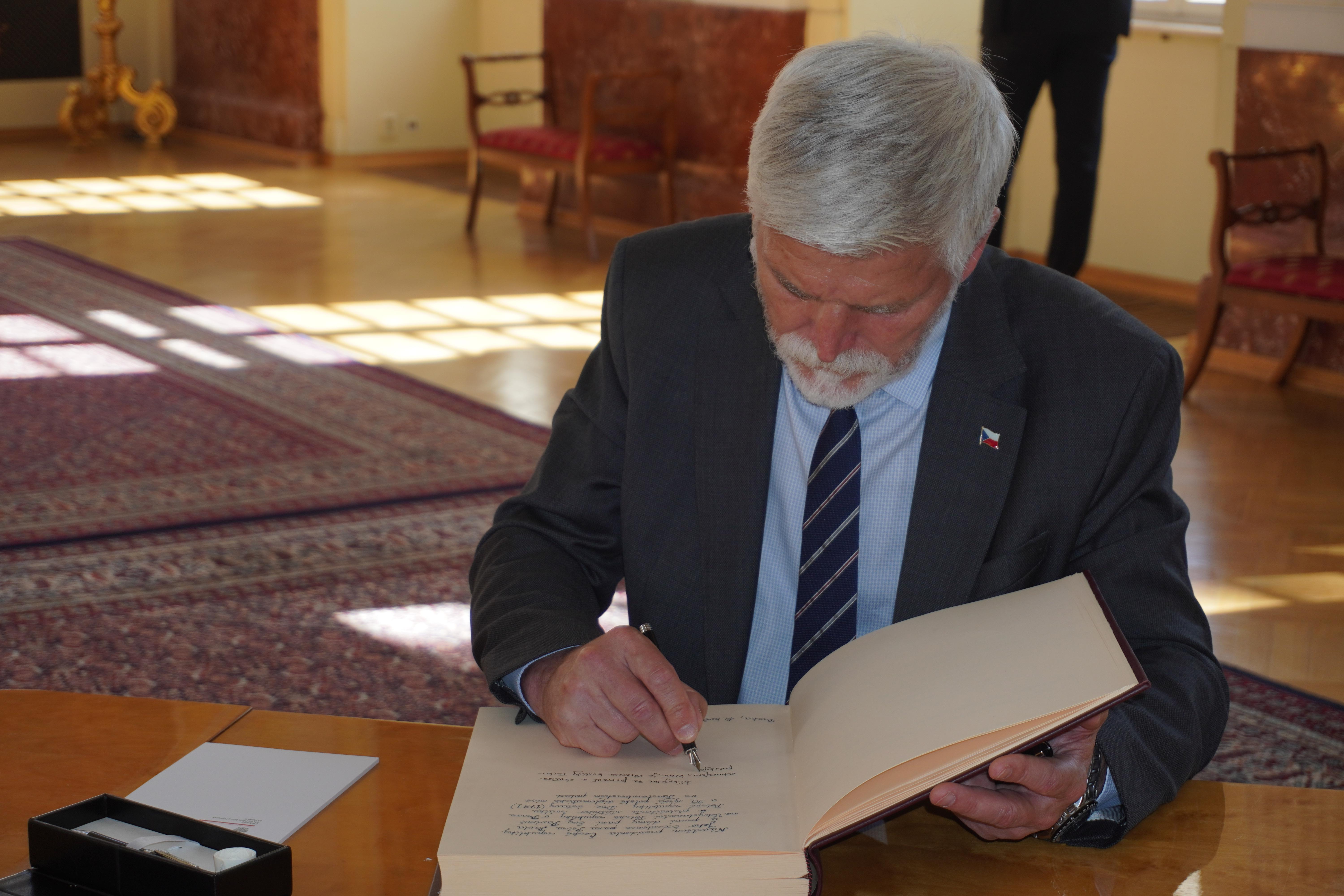 Nowy Prezydent Republiki Czeskiej: Petr Pavel obejmuje urząd